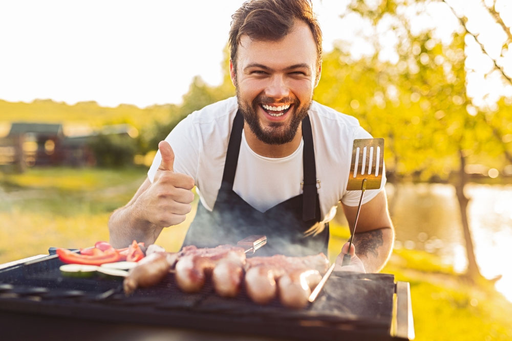 You are currently viewing Virtual BBQ Cook-Offs: Grilling and Sizzling from the Comfort of Home